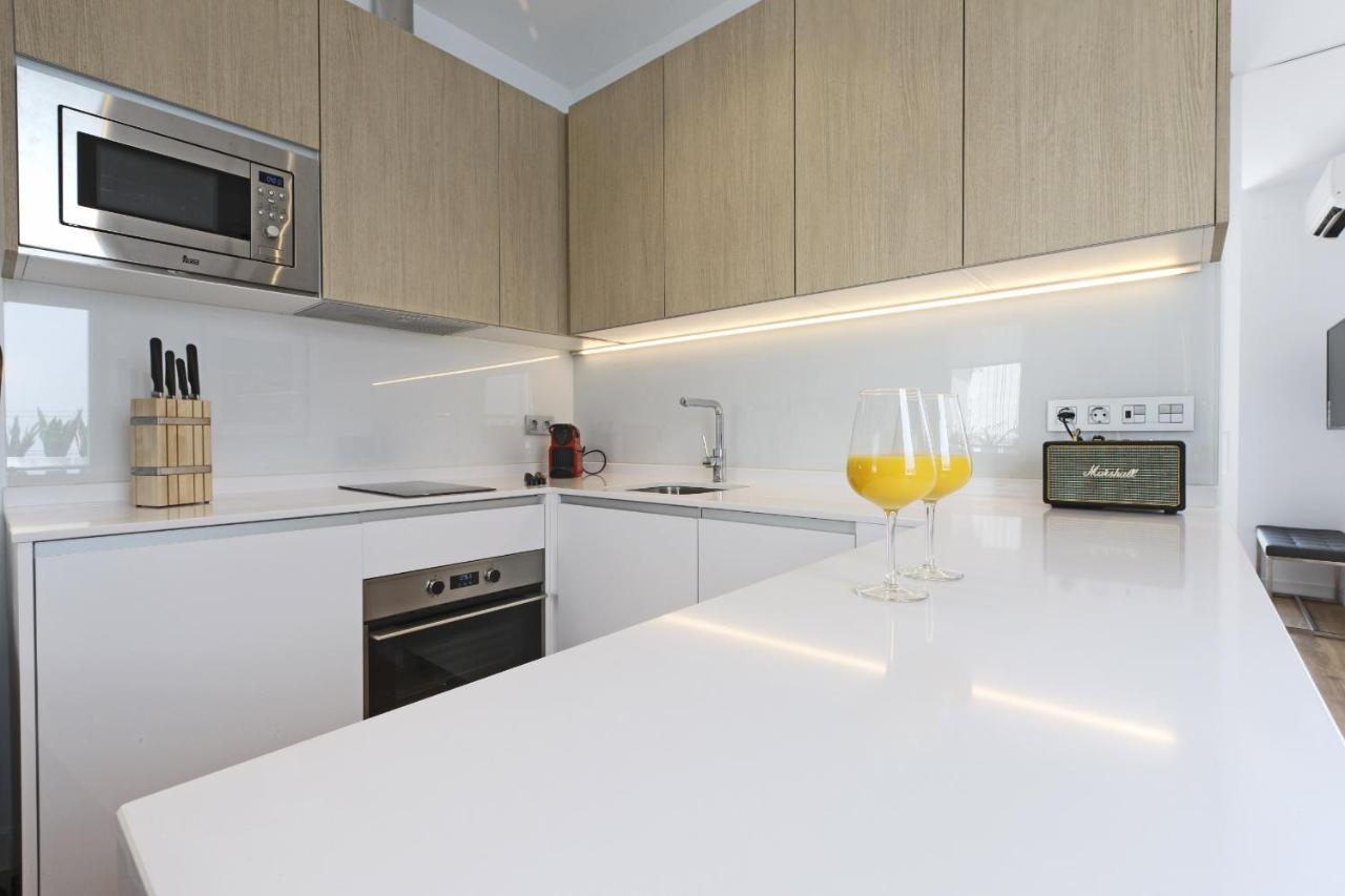 Latina Plaza Apartment Madrid Exterior photo