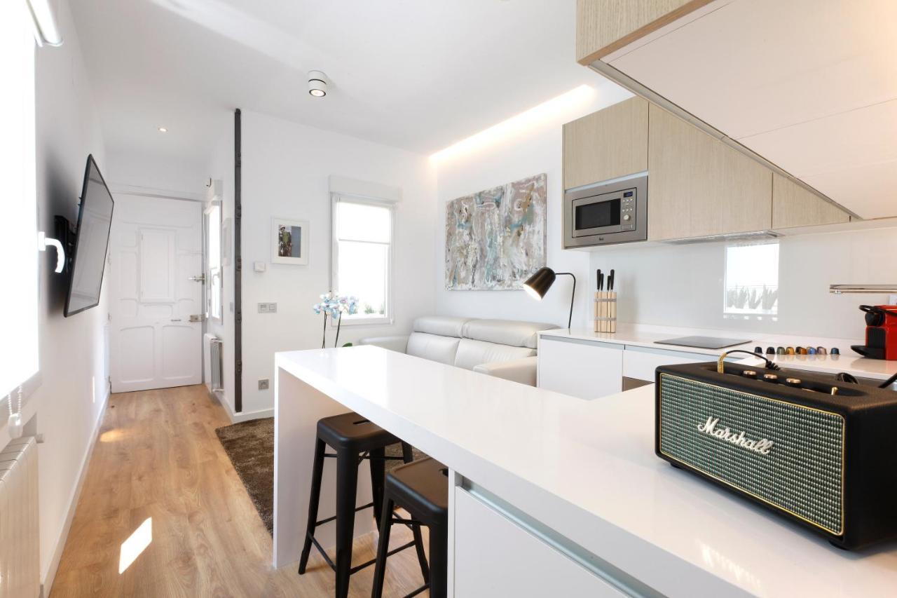 Latina Plaza Apartment Madrid Exterior photo