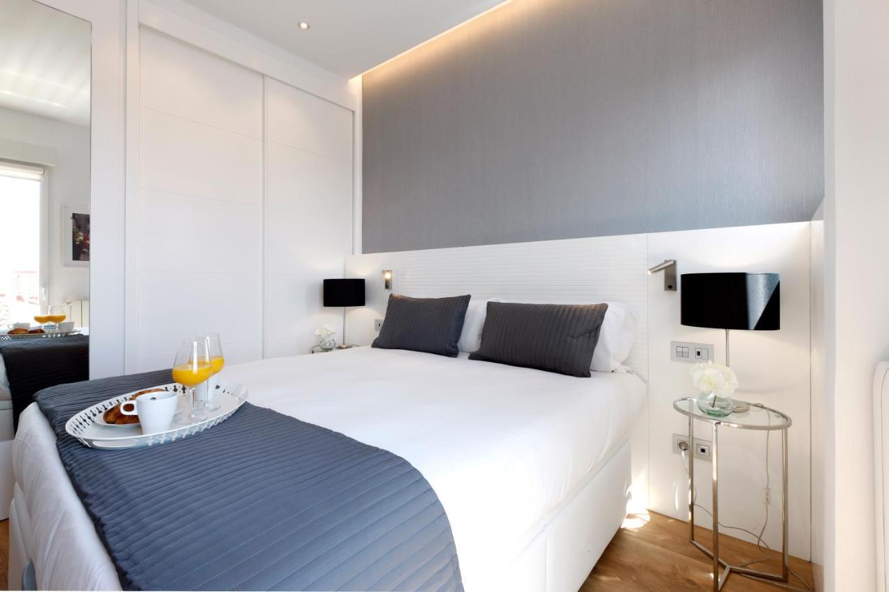 Latina Plaza Apartment Madrid Exterior photo